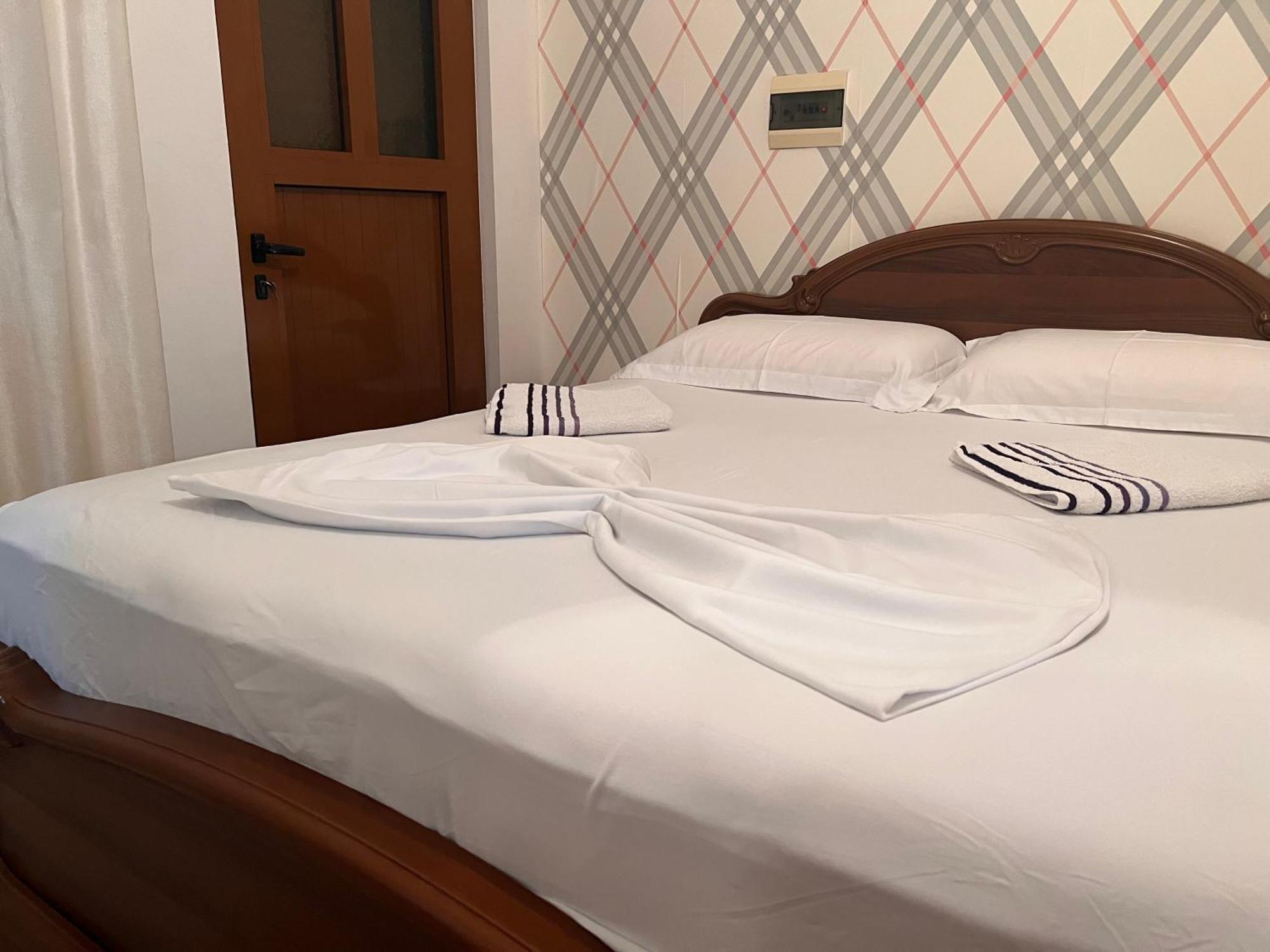 Fori Vodo Hotel Дивяка Екстериор снимка